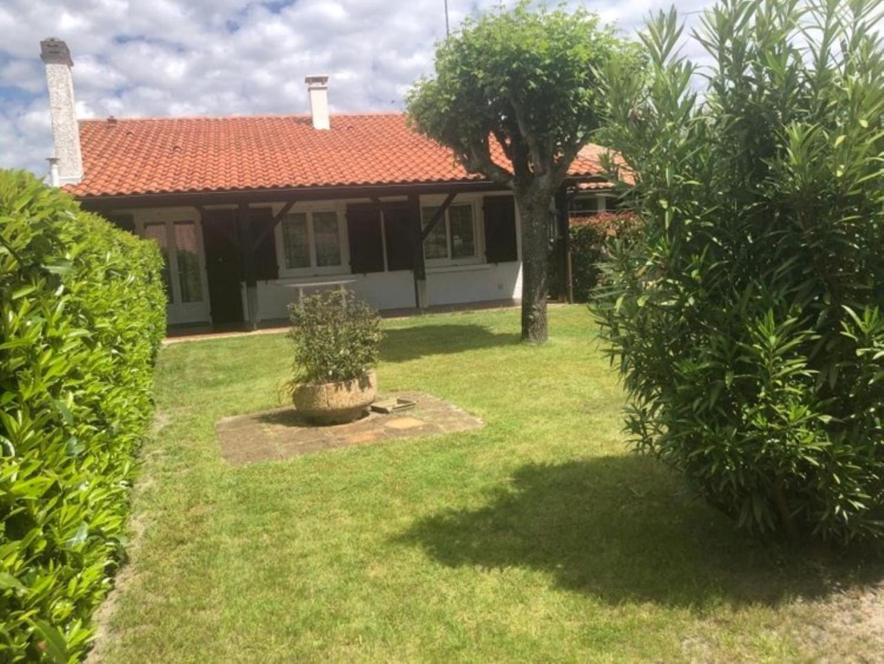 Agreable Maison A 400M Du Lac Villa Sanguinet Exterior photo